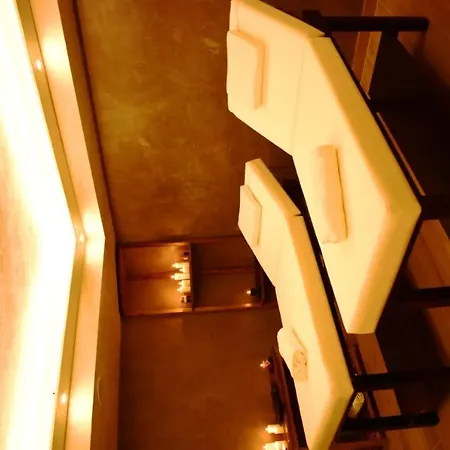 Brilliant & Hotel