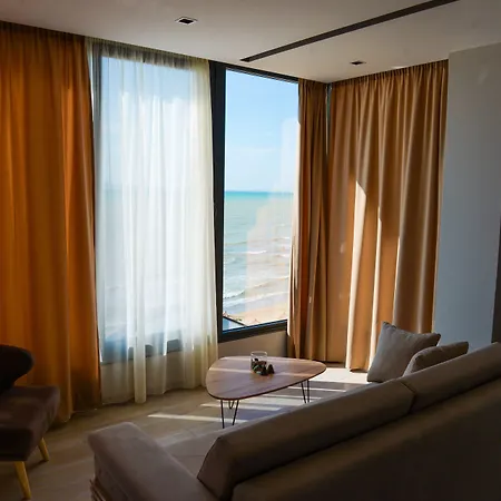 Brilliant & Szálloda