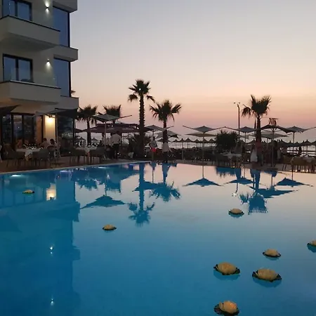 Brilliant & Szálloda