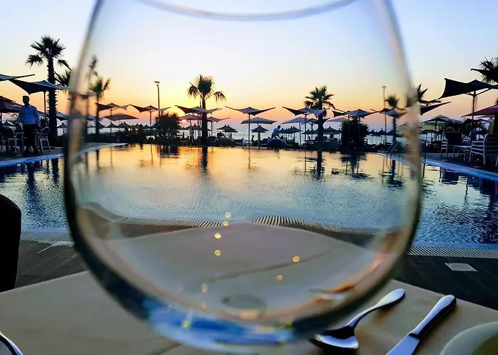 Brilliant Hotel&spa Golem (Tirana)