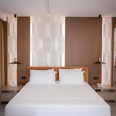 Otel Brilliant & Golem (Tirana)