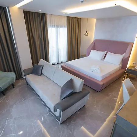 Hotel Brilliant & 5*